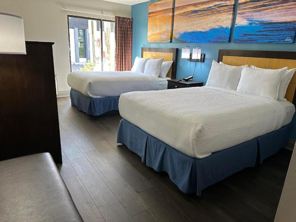 Days Inn & Suites By Wyndham Tampa - Ybor City Esterno foto