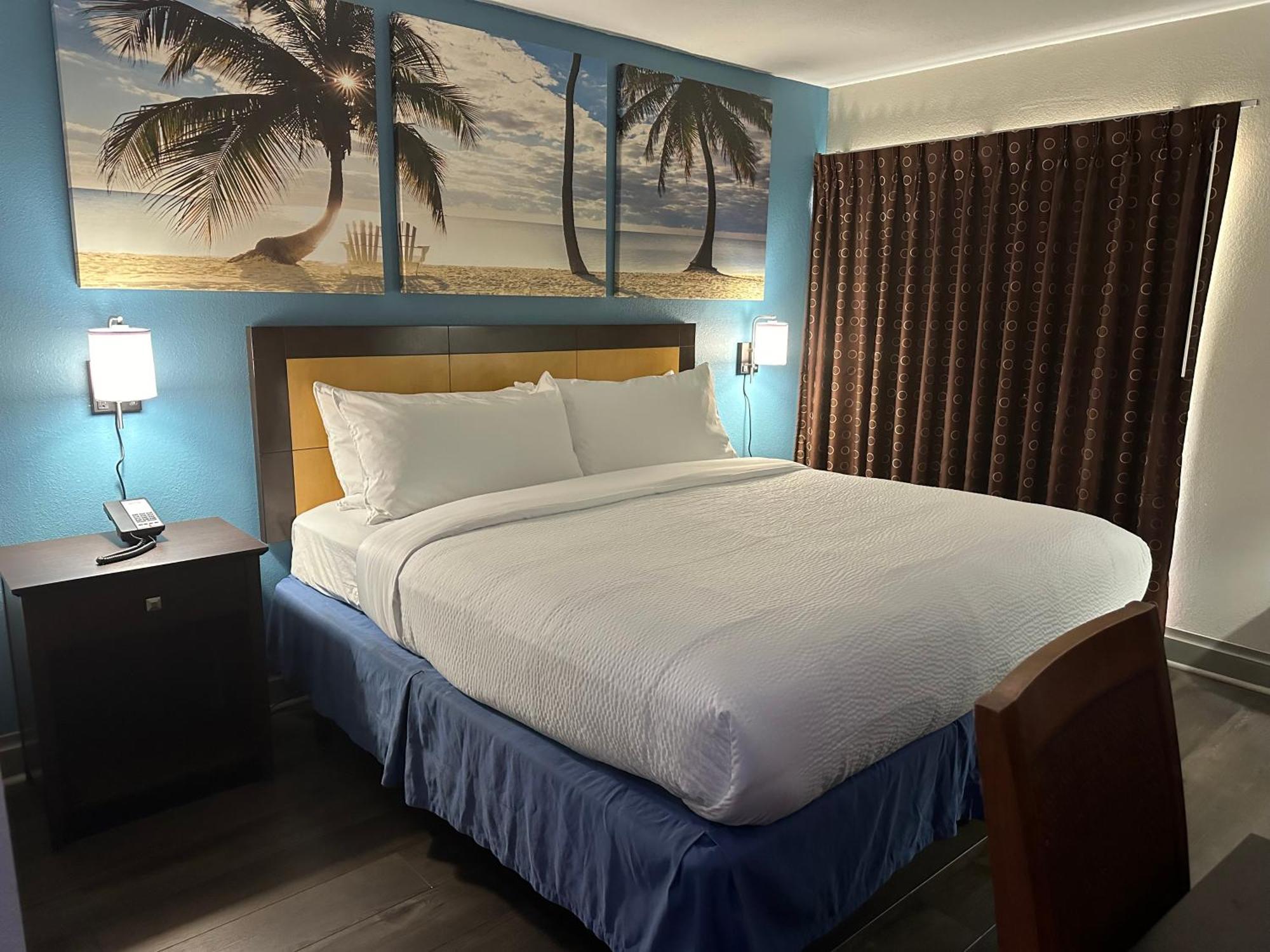 Days Inn & Suites By Wyndham Tampa - Ybor City Esterno foto