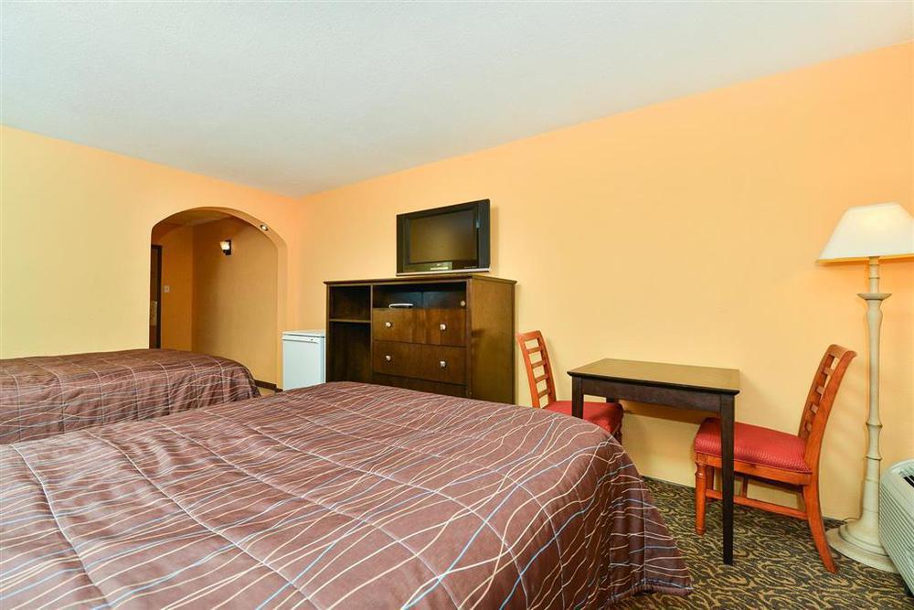Days Inn & Suites By Wyndham Tampa - Ybor City Camera foto